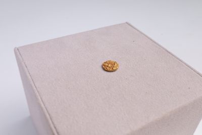 Monnaie Or Demie Pagode Inde - Shiva et Parvati, 1.71g SUP