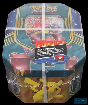 une boîte dans laquelle se trouve une figurine de Pokémon