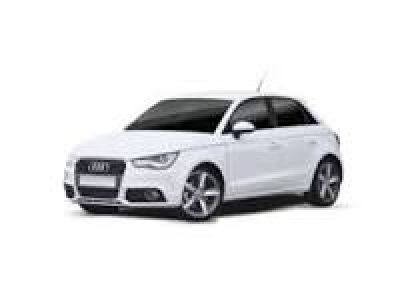 une Audi blanche sur fond blanc