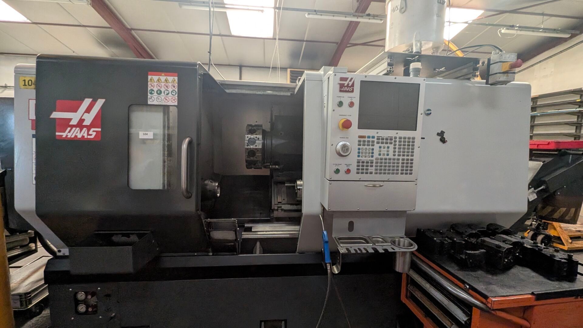 Centre de tournage CNC Tour bi-broche HAAS modèle DS-30Y bi-…