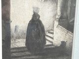 tableau représentant une femme en robe noire debout dans une pièce