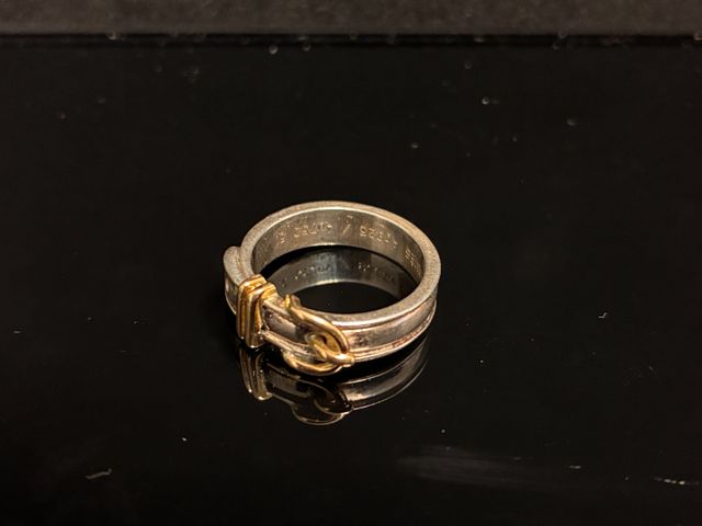 HERMES : argent 925 millièmes : bague figurant une ceinture. Tour...