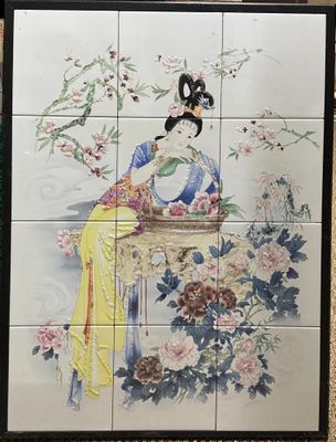 Grand tableau composé de 12 carreaux en céramique représenta…