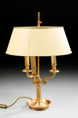 an image of a table lamp with a white shade on it