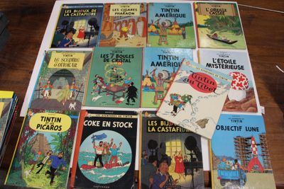 de nombreux livres pour enfants posés ensemble sur une table
