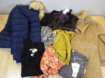 MODE FEMME Taille 40/42/L 9 Pcs dont Uniplay - Etam - Only e…