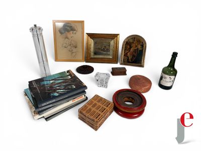a lot of items that are sitting on a table