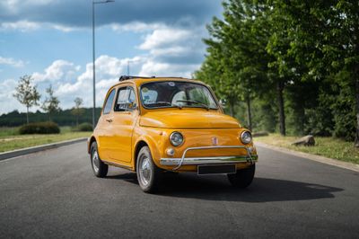 Voiture Particulière - Modèle Non Spécifié - Estimation 10 000 – 15 000 €