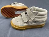 vans todd ' s old skooler shoes in white with gum soles
