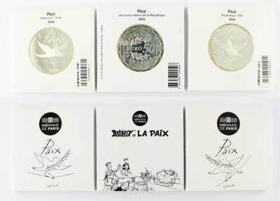 six different types of cards with a picture of a bird on them