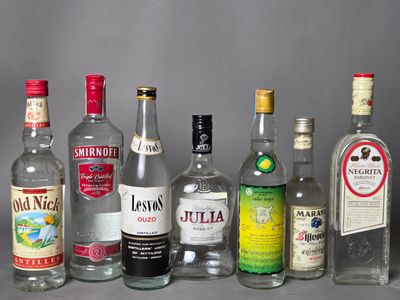 7 B. 1 B Negrita, Rhum blanc. 1 B alcool citron.