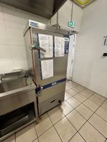 Four à vapeur THMC en inox ouvrant par une porte (plaque chi…