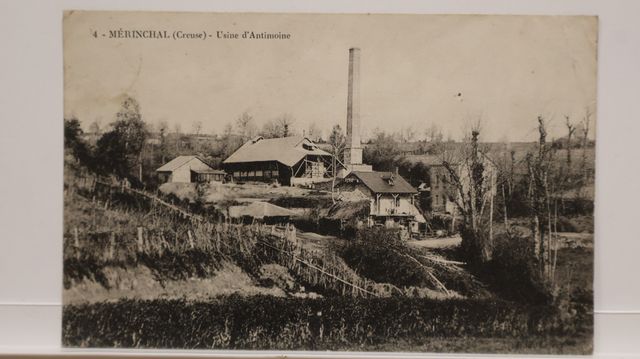 Mérinchal : Usine d’Antimoine(n°4). Pliure coin sup droit.