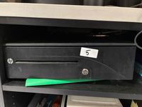 Une imprimante à ticket (photo 3)