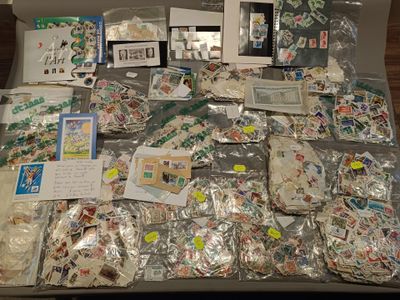 a lot of items that are sitting on a table