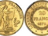 une pièce d'or avec l'image d'un homme tenant une épée
