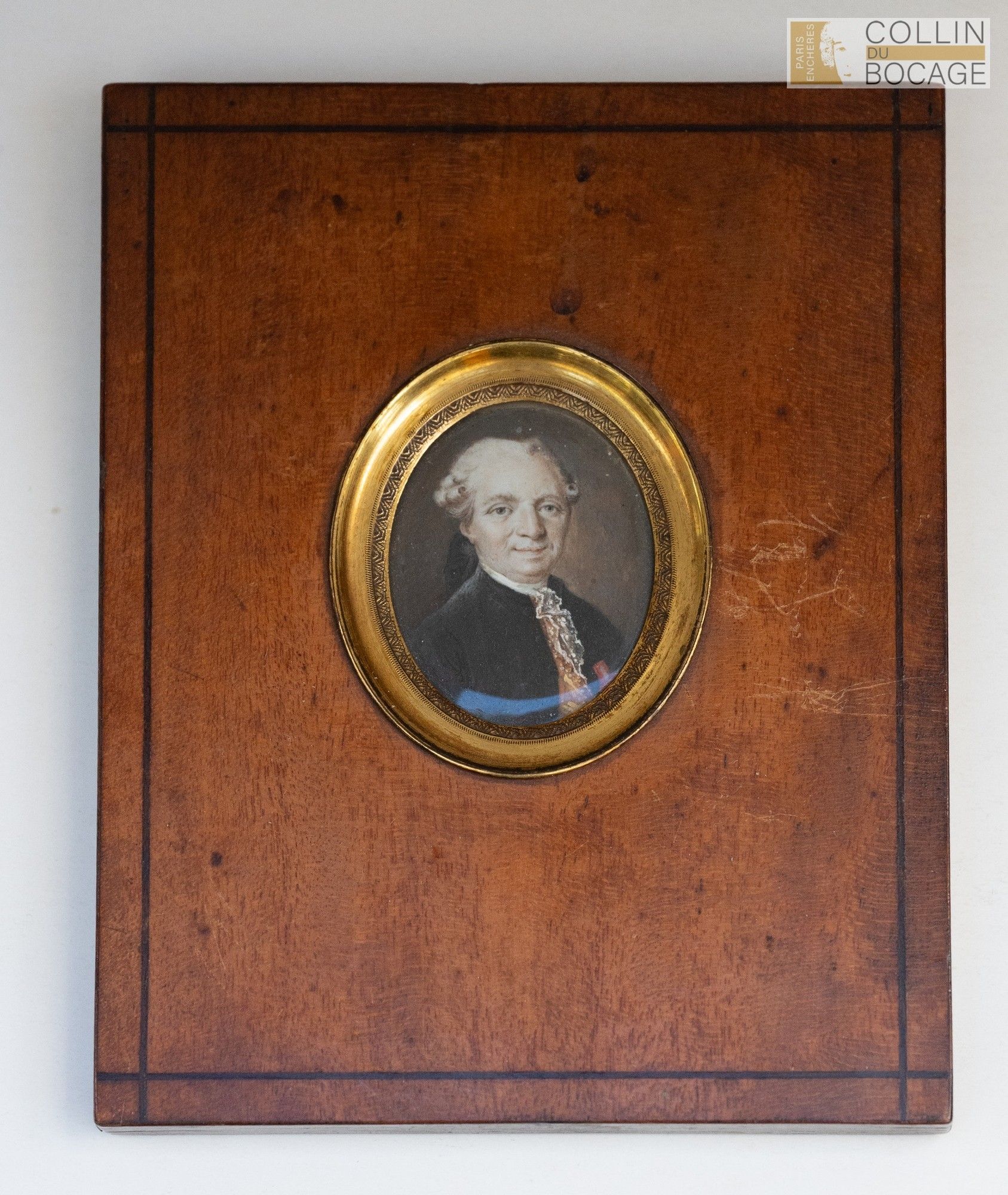 Objets d'art & Curiosités