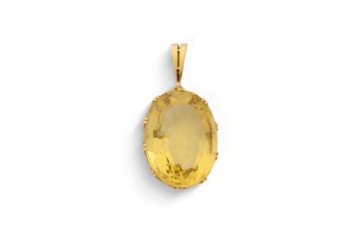 un pendentif ovale en citrine, en or jaune
