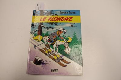 Le livre de Walt : « Les aventures de Mickey Mouse et du skieur »