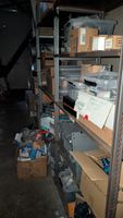 1 établi - 2 caisses en plastique avec de la connectique don… (photo 4)