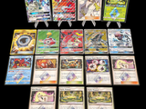 de nombreuses cartes Pokémon sur fond noir