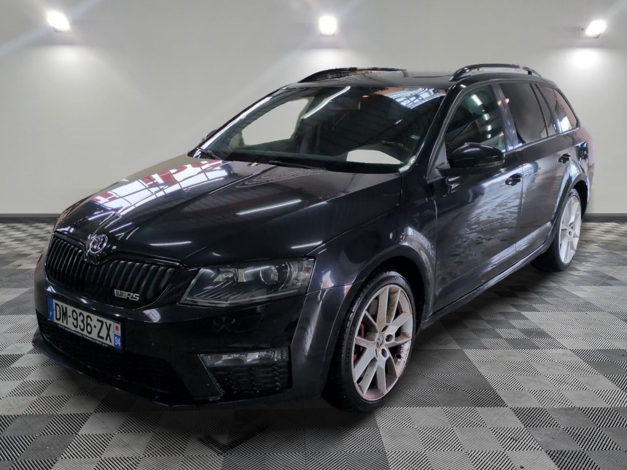 SKODA - OCTAVIA COMBI 2.0 TDI 184 CH FAP RS DSG6 - GO - Mise…
