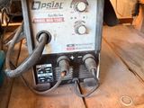 a picture of a machine that is sitting on a table