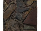 une photo d'une œuvre d'art réalisée en bois