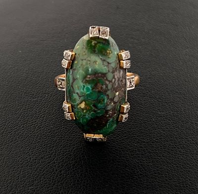 Bague en or jaune et or gris 750 millièmes sertie d'un jaspe oval en c - Photo 1