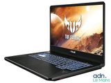 L'ordinateur portable gaming ASUS TUF est présenté sur un fond blanc