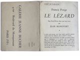 un livre sur lequel figure la photo d'une femme