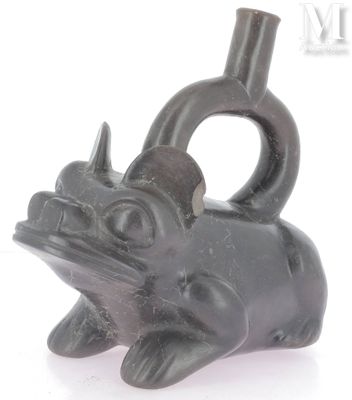 une figurine noire représentant un taureau coiffé d'un haut-de-forme