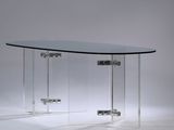 an image of a glass table with a clear top