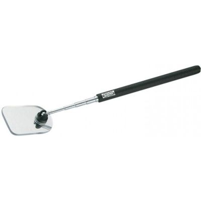 un gros plan d'une spatule avec un manche, sur fond blanc