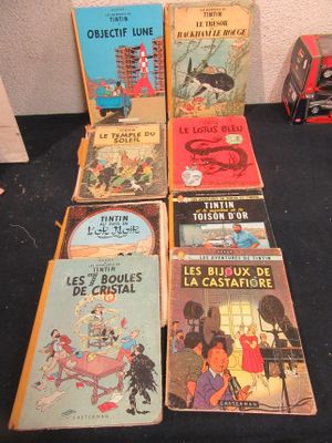 LOT DE BANDES DESSINEES TINTIN DONT ANCIENS (dos en l'…