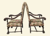 Paire de fauteuils à hauts dossiers droits en chapeau de gen… (photo 4)