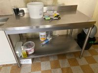 Desserte deux plateaux inox