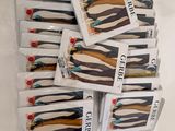 a lot of hair clips that are in the package