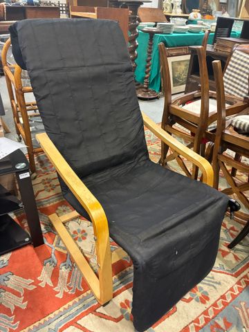 Fauteuil relax réglable en mauvais état