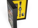 une photo d'une montre dans un coffret noir