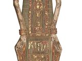 l'image d'une statue de femme avec une couronne sur la tête