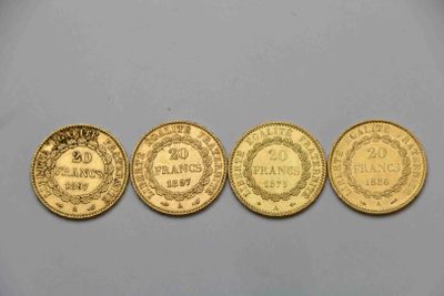 quatre pièces d'or sur lesquelles figurent les noms de différents pays