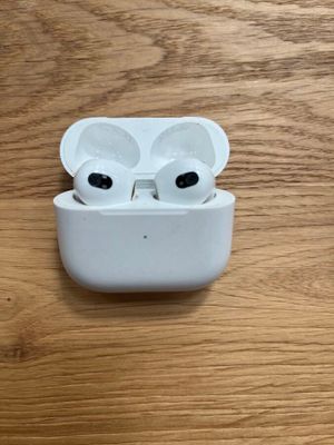 Paire d'écouteurs APPLE type Airpods -SCELLE AM/12 - FRAIS A…