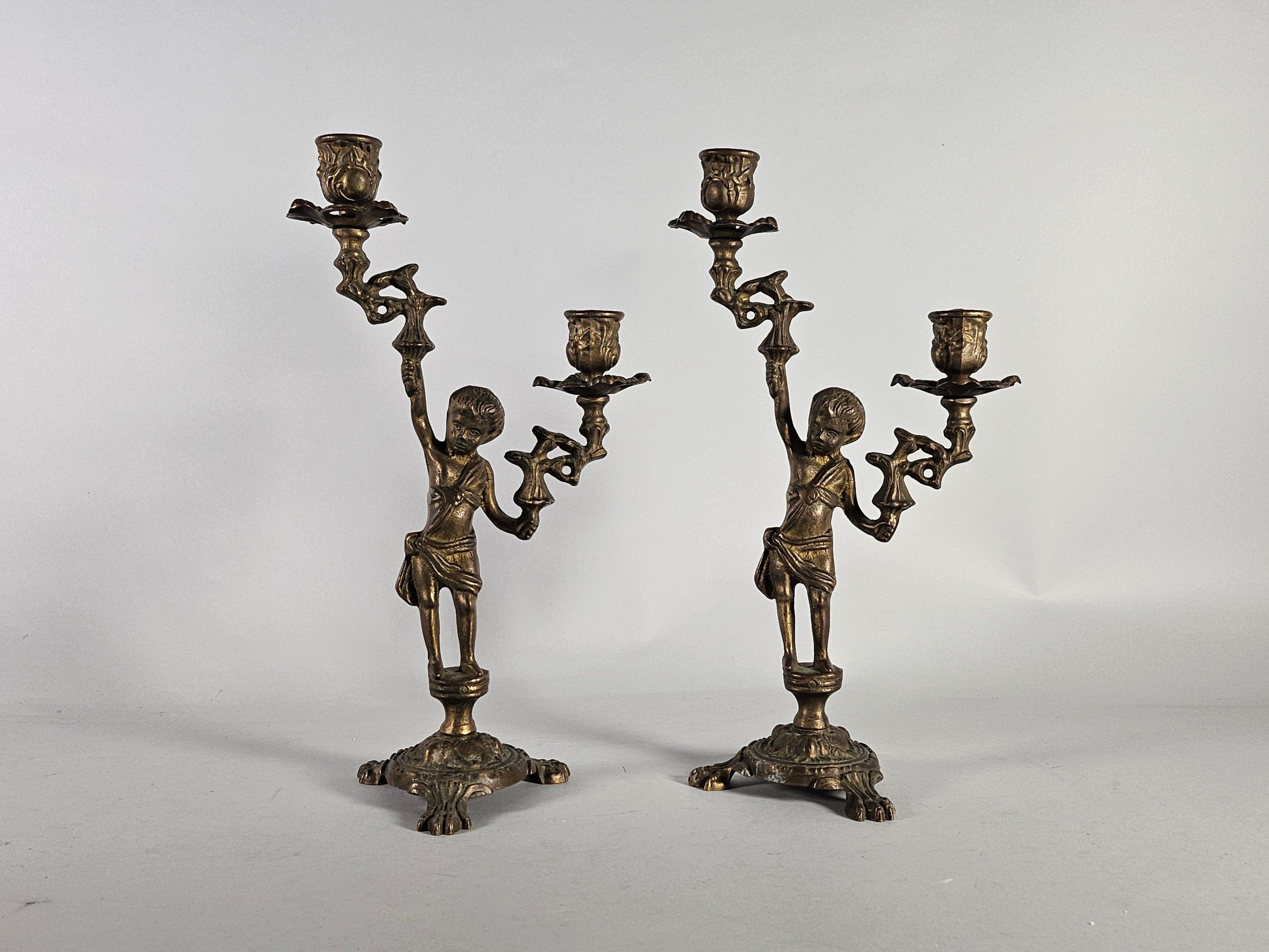 Objets d'art & Curiosités