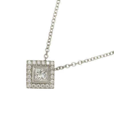 Tiffany & Co. Modèle : Collier carré diamants