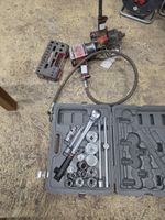 T31: 2 clefs à choc pneumatiques, clef à cliquet FACOM, 2 ca… (photo 4)