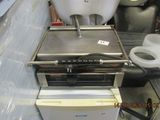 a machine that is sitting on top of a table