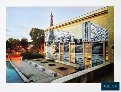 une photo d'un tableau représentant un bâtiment avec une tour horloge en arrière-plan