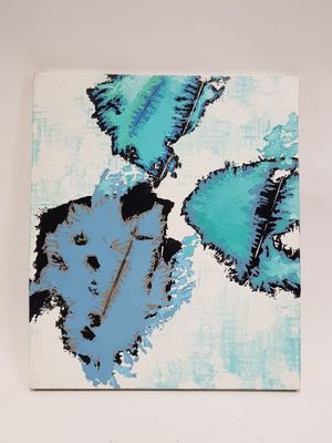 peinture représentant des feuilles bleues et noires sur fond blanc