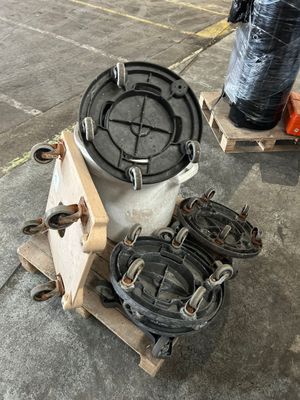 Lot de roulettes, en l'état